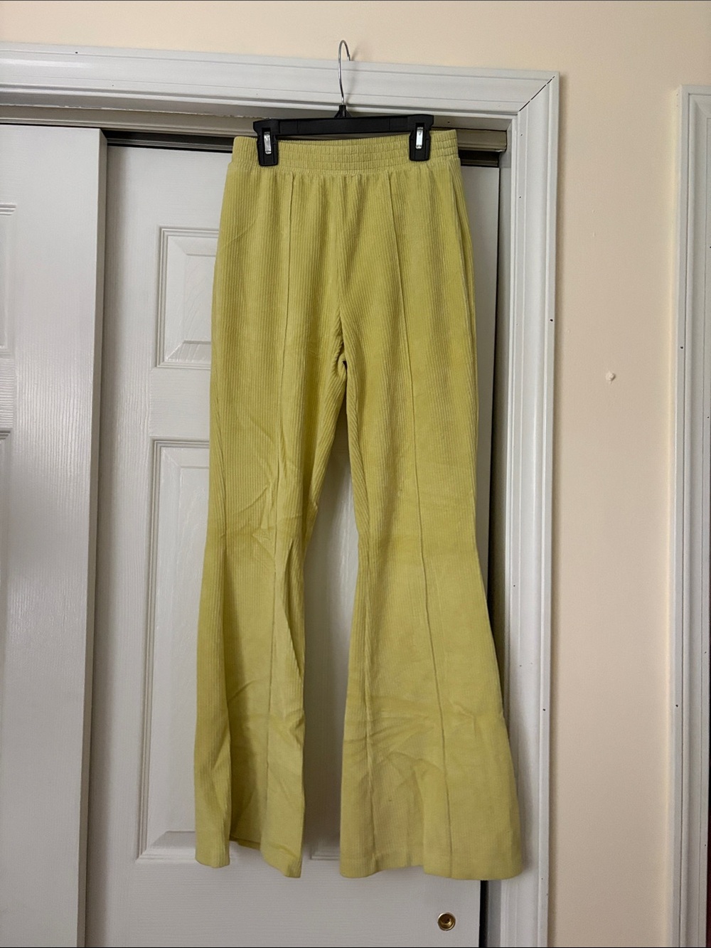 Aerie Corduroy Flared Sweatpants - Light Yellow/ Green
